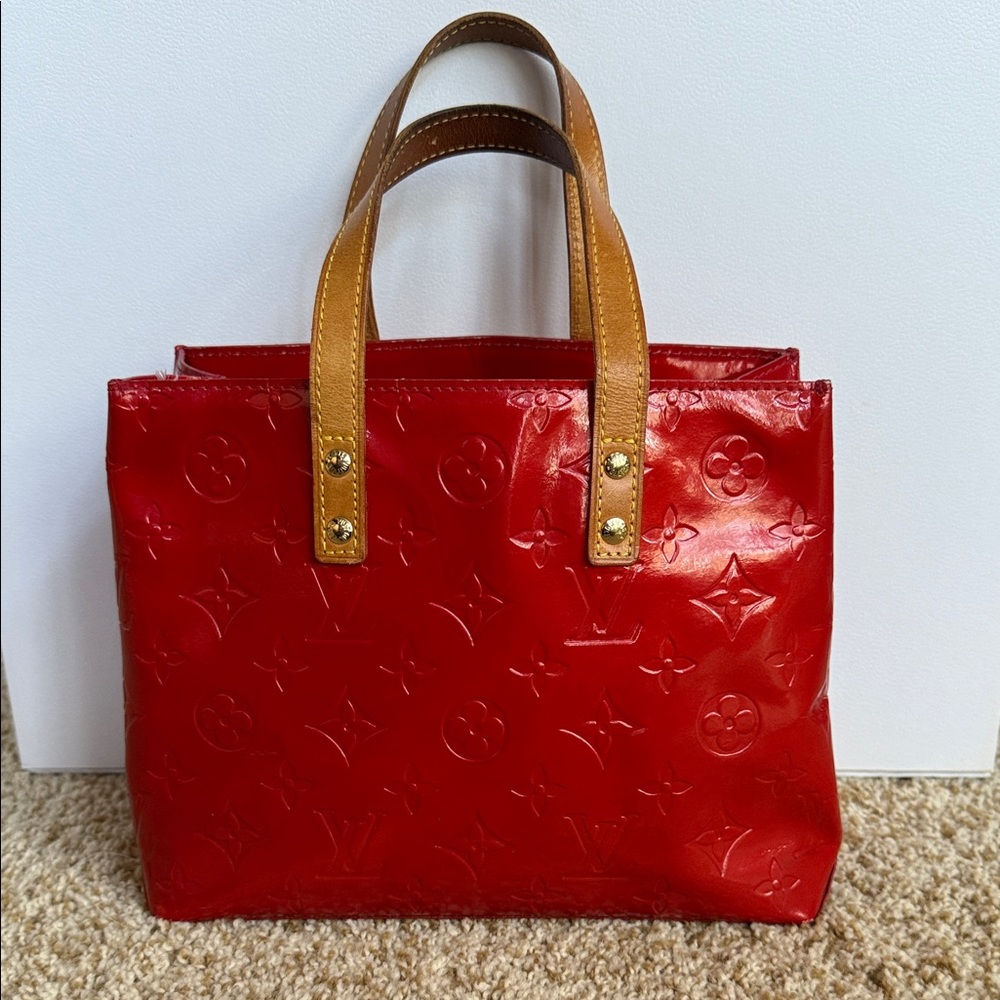Louis Vuitton Reade PM Vernis Tote Bag